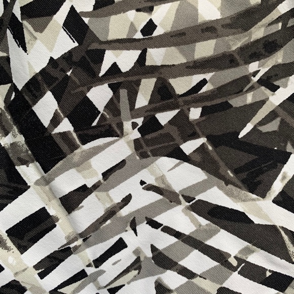 Aerie Hi-Rise Play Leggings - Picture 4 of 5